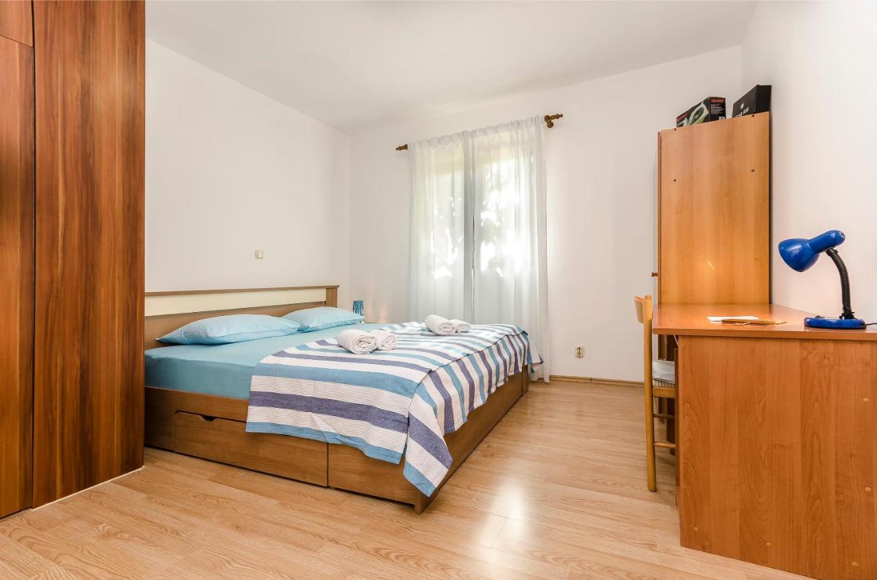 Apartment Milena Srima Luaran gambar