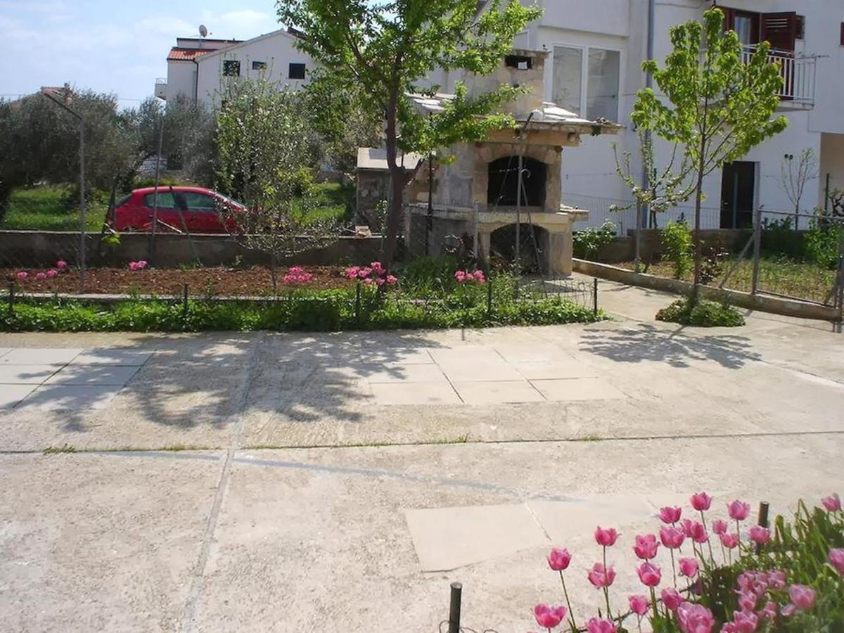 Apartment Milena Srima Luaran gambar